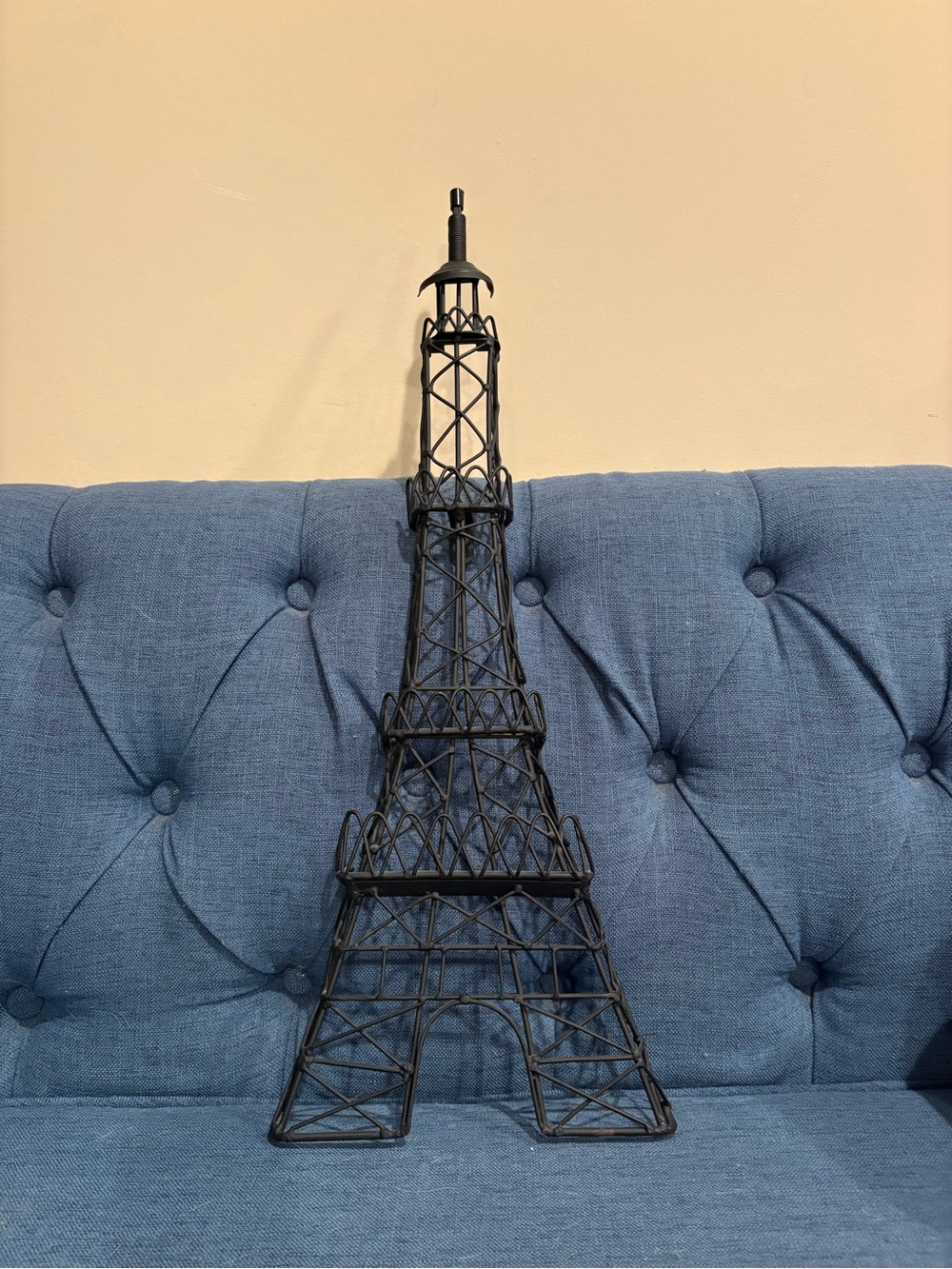 Decorative Black Eiffel Tower Wire Sculpture hanging Wall decor - Home Art